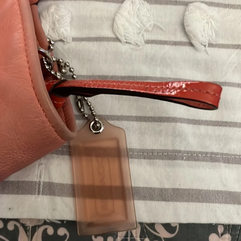Coach tote bag. - Picture 4 of 5
